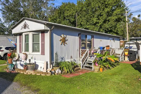 1497 Seaward Lane, Murrells Inlet, SC 29576