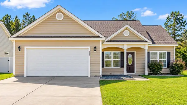 253 Maple Oak Dr., Conway, SC 29526