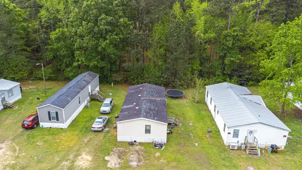 14 Locust St, Andrews, SC 29510