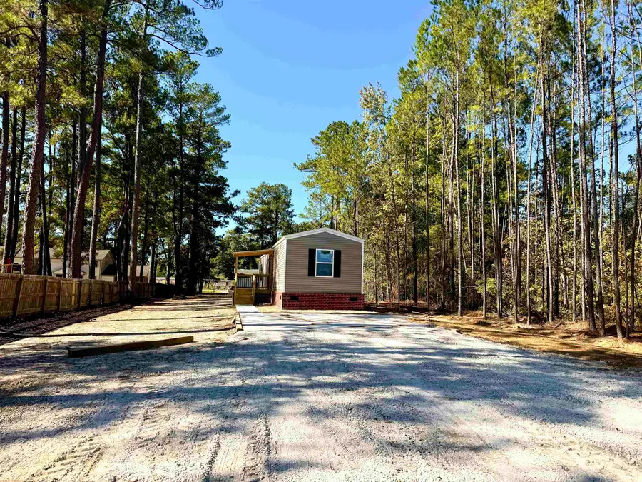 693 N Farr Ave., Andrews, SC 29510 - #2