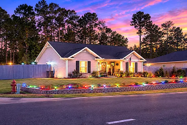 943 9th Ave., Galivants Ferry, SC 29544