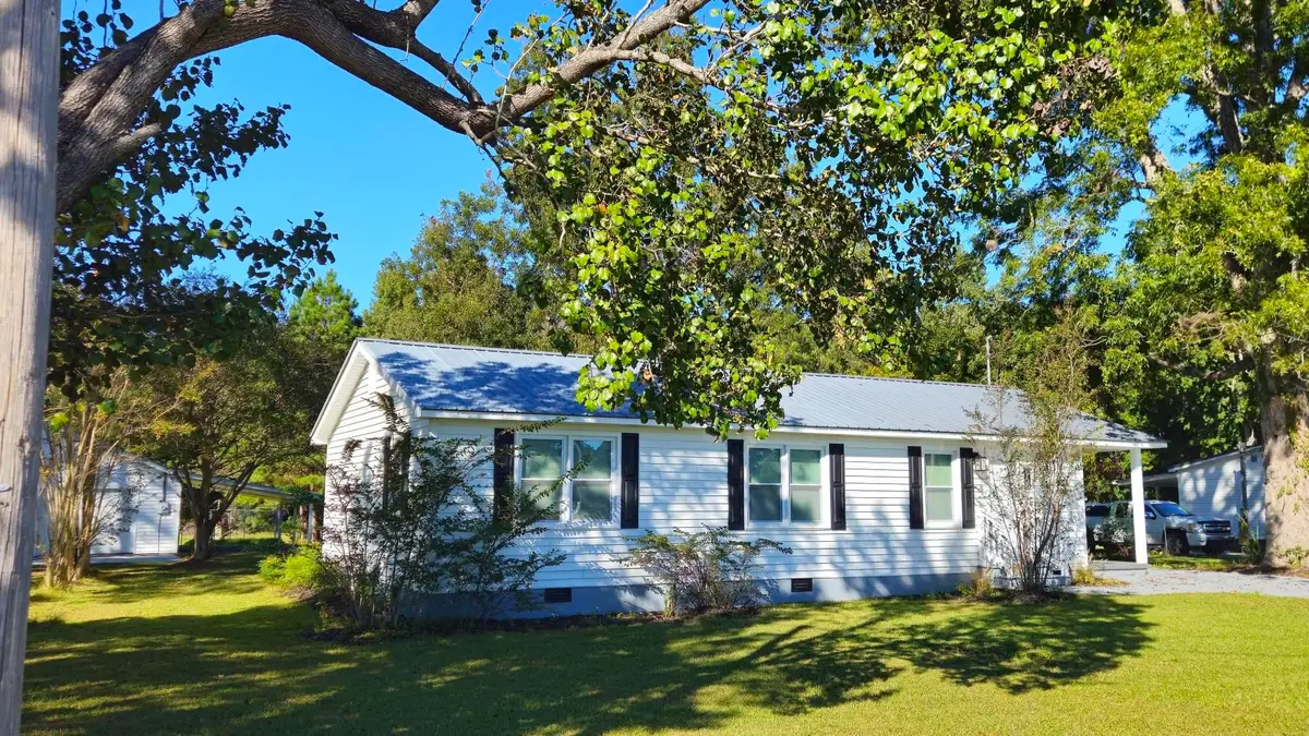 2720 Loop Rd., Loris, SC 29569 - #1