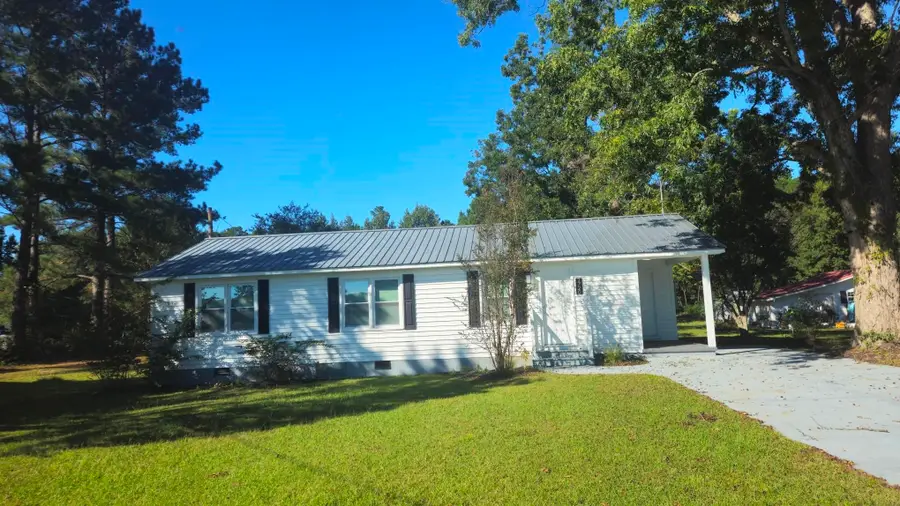 2720 Loop Rd., Loris, SC 29569 - #2