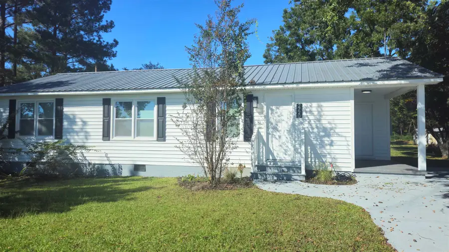 2720 Loop Rd., Loris, SC 29569 - #3