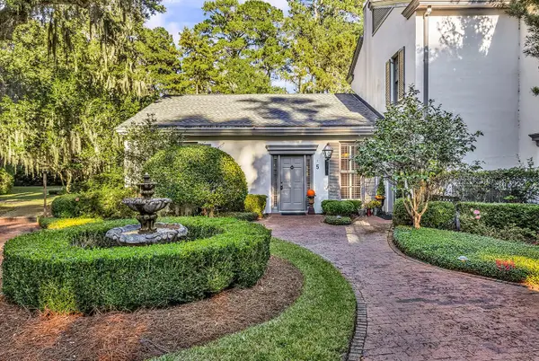 73 Simons Ln. #5, Pawleys Island, SC 29585