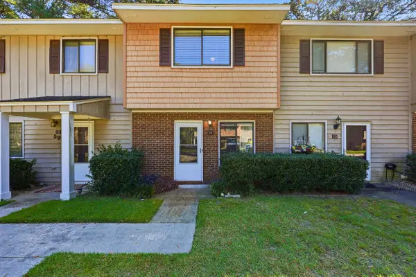 55 Beaver Pond Loop #14, Pawleys Island, SC 29585