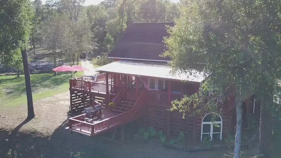 2414 Gilchrist Rd., Mullins, SC 29574 - #2