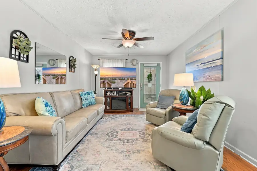 310 34th Ave. N, North Myrtle Beach, SC 29582 - #3