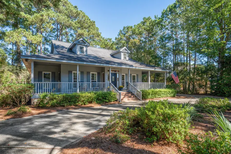 90 Parkview Dr., Pawleys Island, SC 29585 - #3