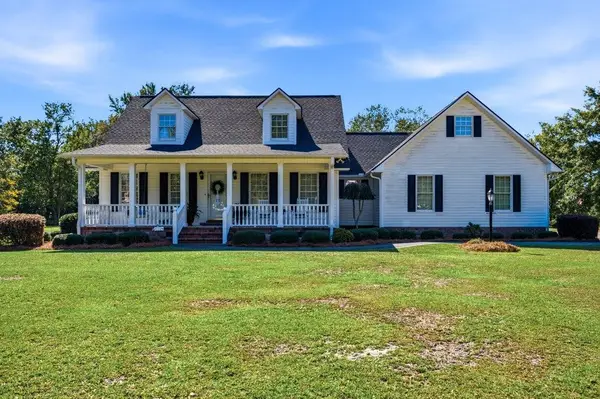 412 Carolina Dr., Loris, SC 29569