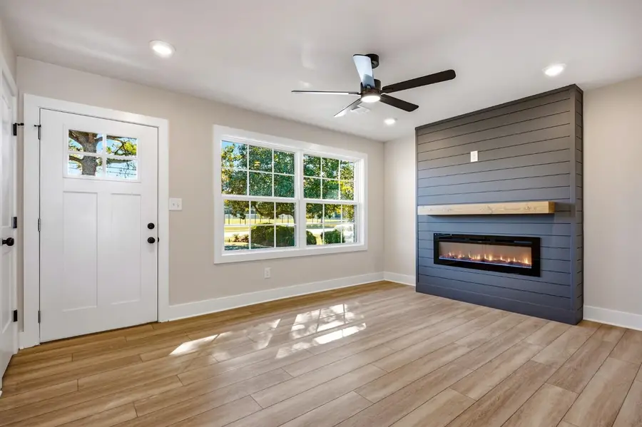 1804 Maple Ave., Conway, SC 29527 - #3