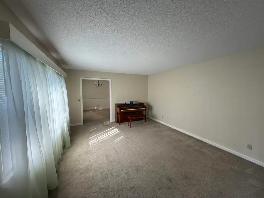 812 Quail Dr., Pamplico, SC 29583 - #2
