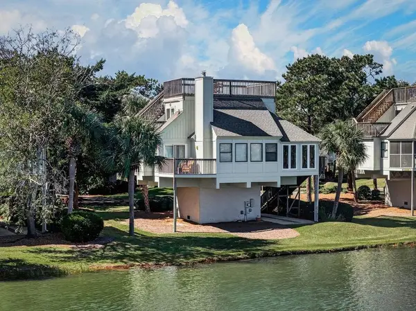 143 Oystercatcher Pl., Pawleys Island, SC 29585