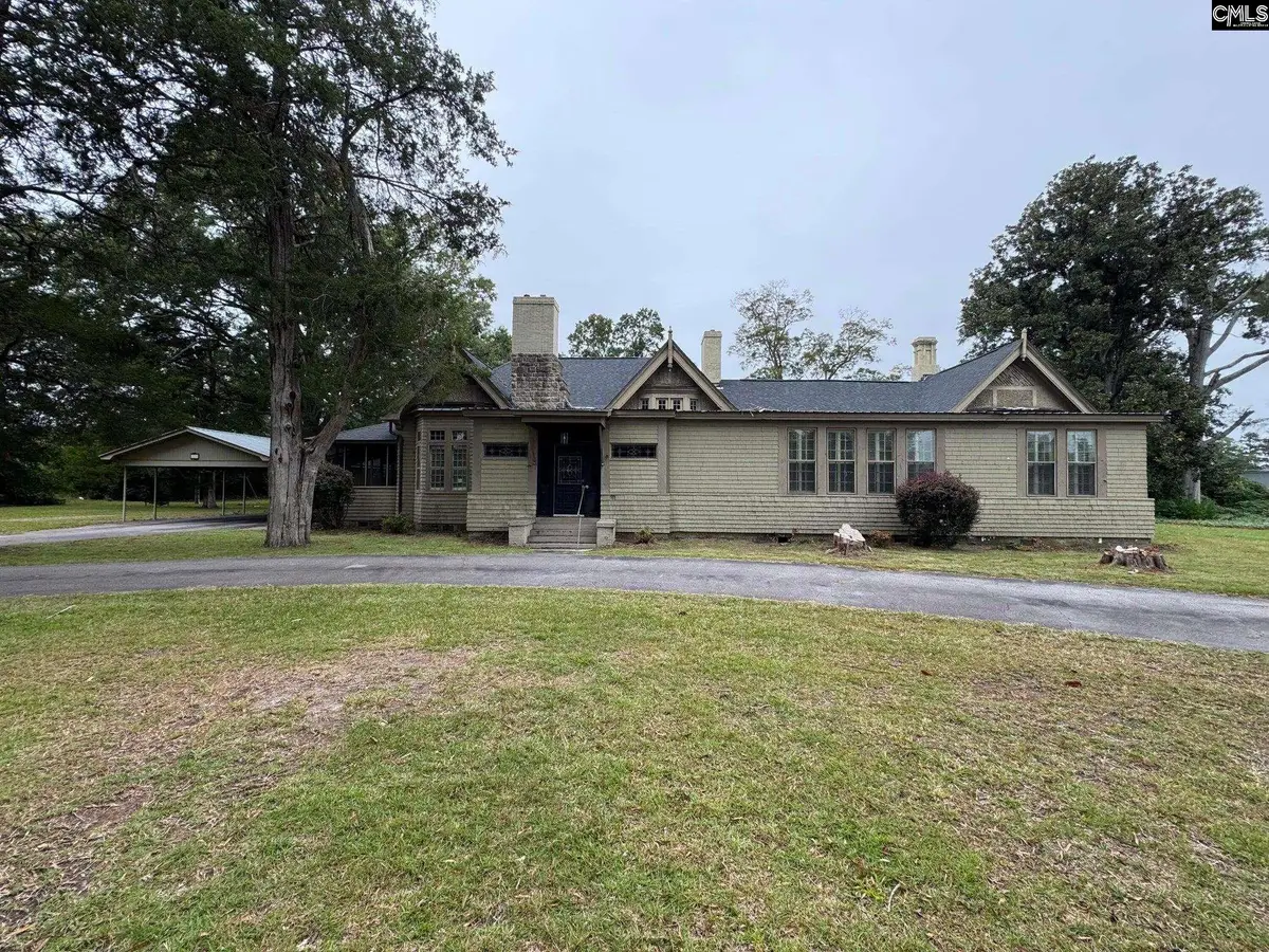 329 W Railroad Avenue, Batesburg, SC 29006 - Image #1