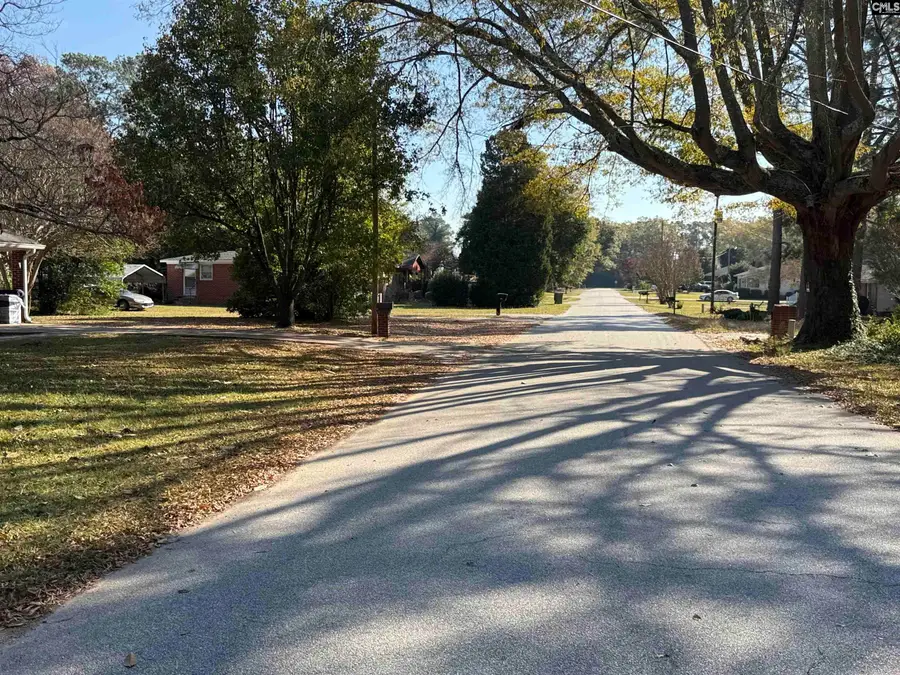 1002 Nandina Street, Hartsville, SC 29550 - Image #2