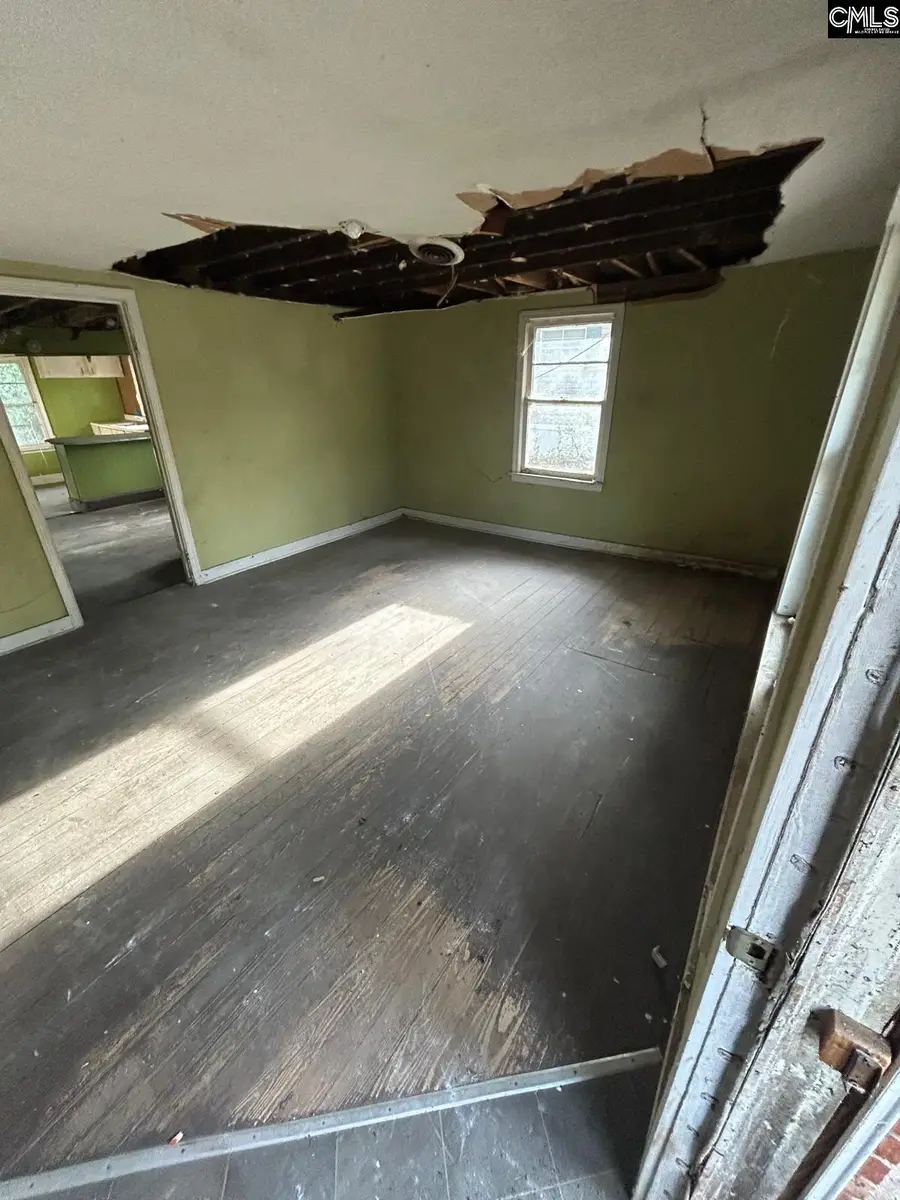 958 Eastman Street, Columbia, SC 29203 - Image #3