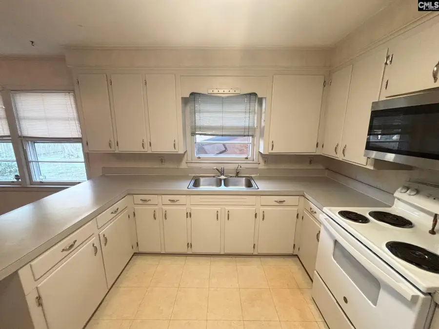 1805 Chadsworth Drive, Cayce, SC 29033 - Image #3