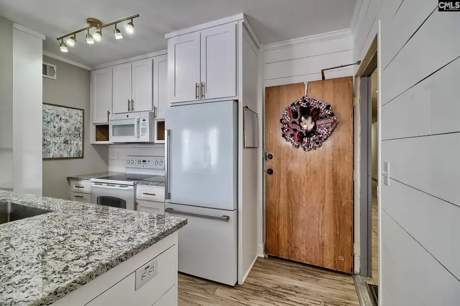 2009 Green Street #418, Columbia, SC 29205 - Image #2