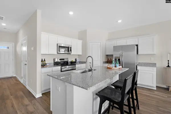 728 Gatestone Lane, Hopkins, SC 29061