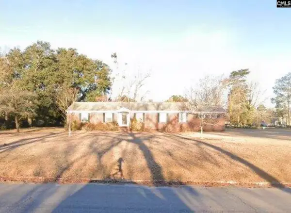 202 Richland Avenue, St. Matthews, SC 29135