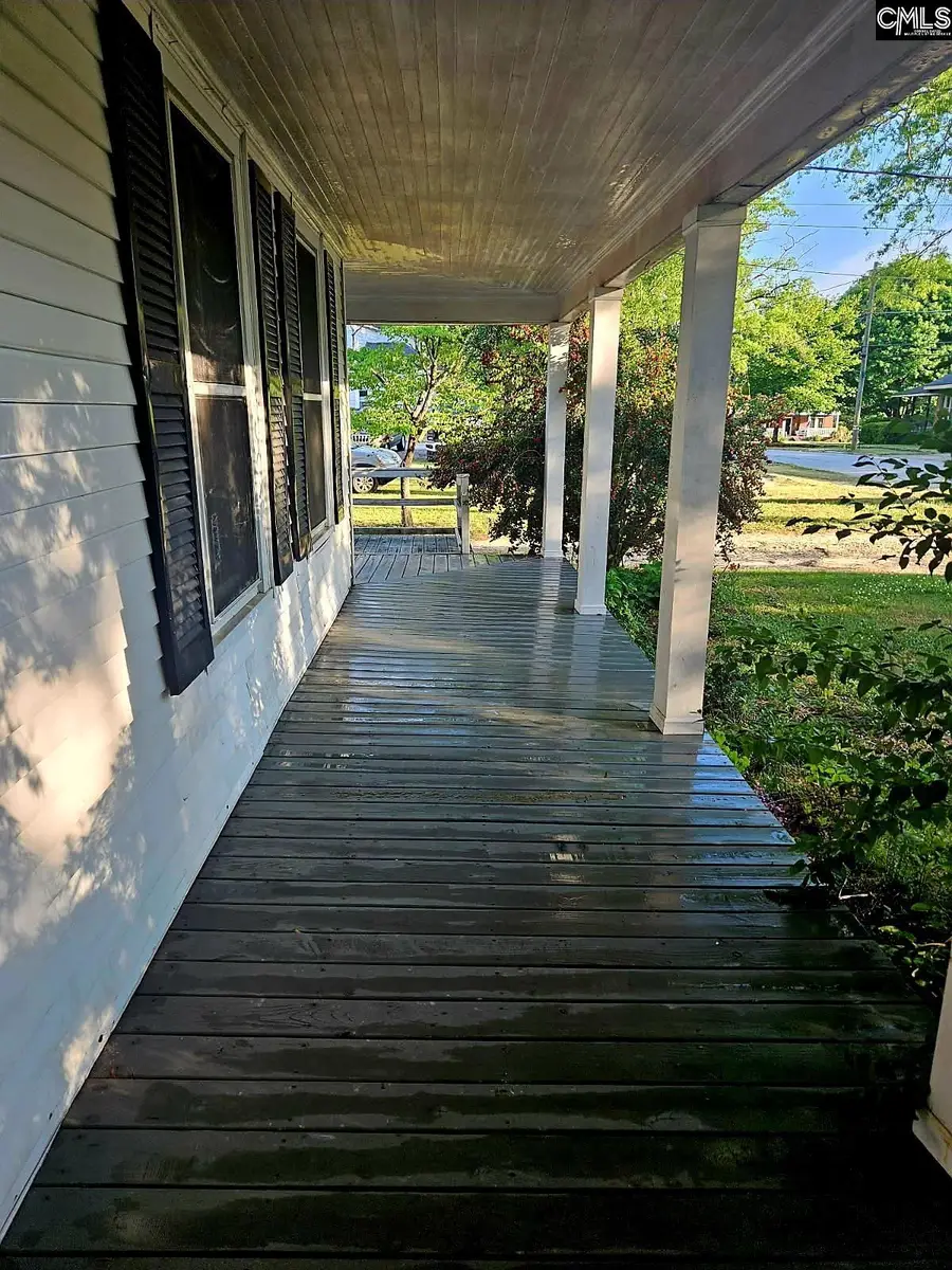 1210 Hunt St, Newberry, SC 29108 - #3