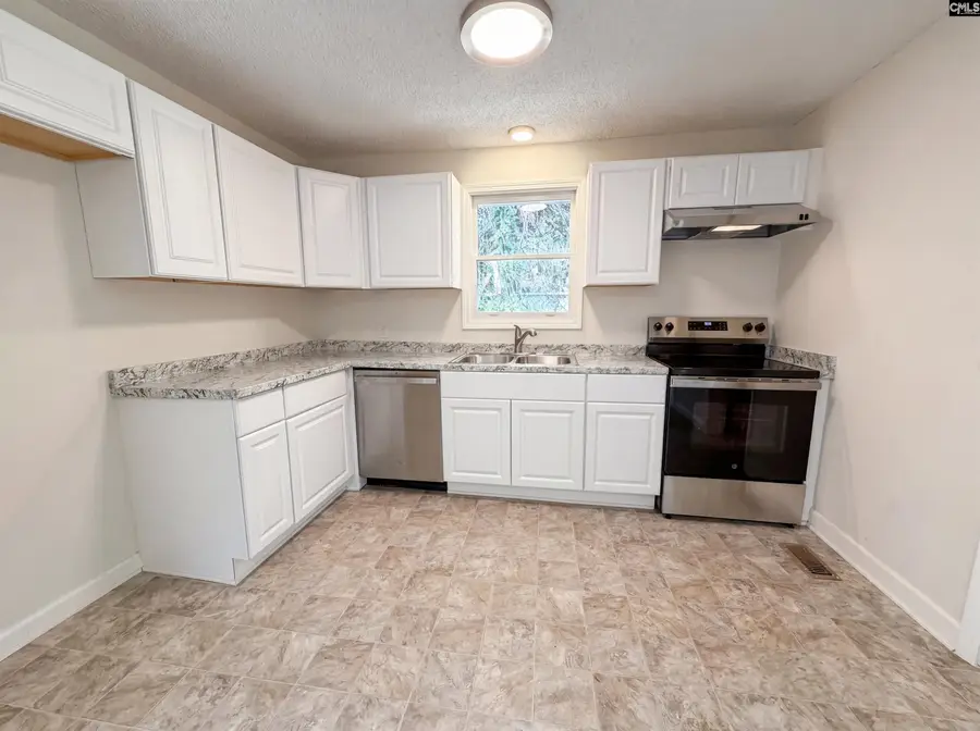 2112 Axson Street, Cayce, SC 29033 - #2