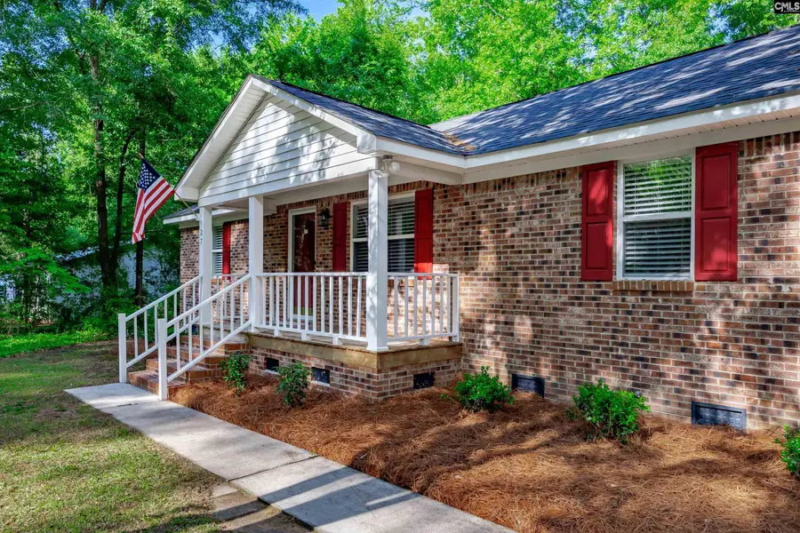 27 Westover Avenue, Lugoff, SC 29078 - #2