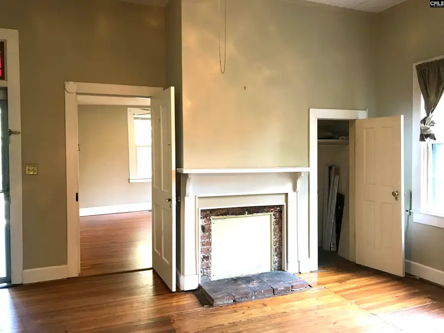 638 Kentucky, Columbia, SC 29201 - #3