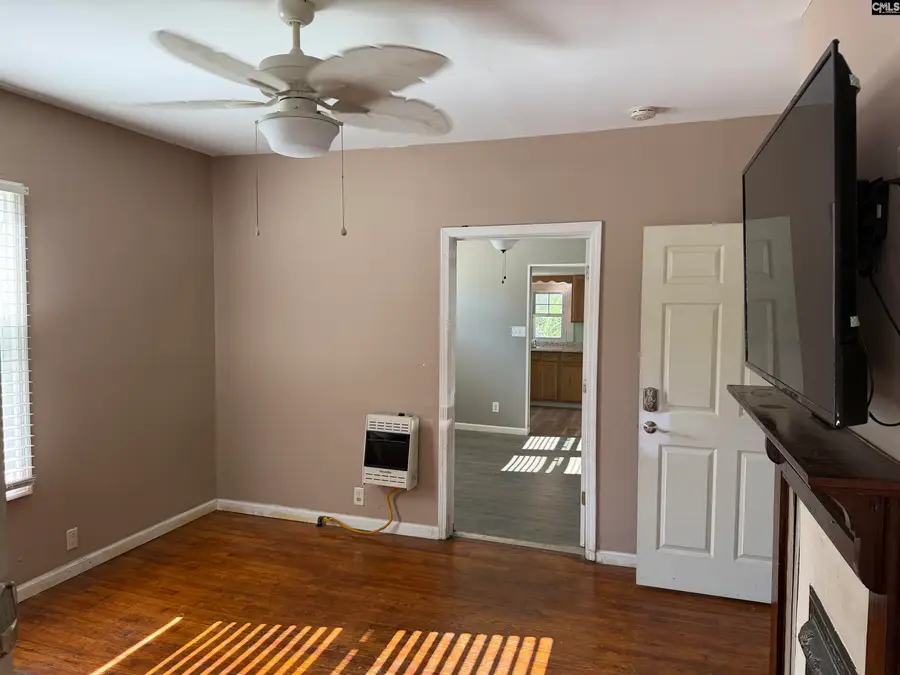 2012 Charles St, Newberry, SC 29108 - #2