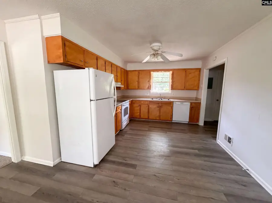 406 Lafayette Way, Camden, SC 29020 - #2