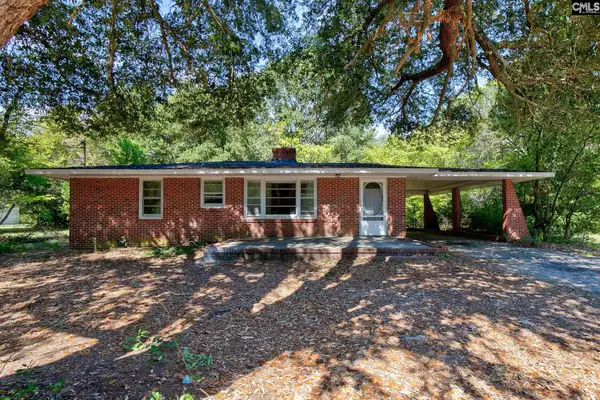 207 Hampton Street, Bethune, SC 29009