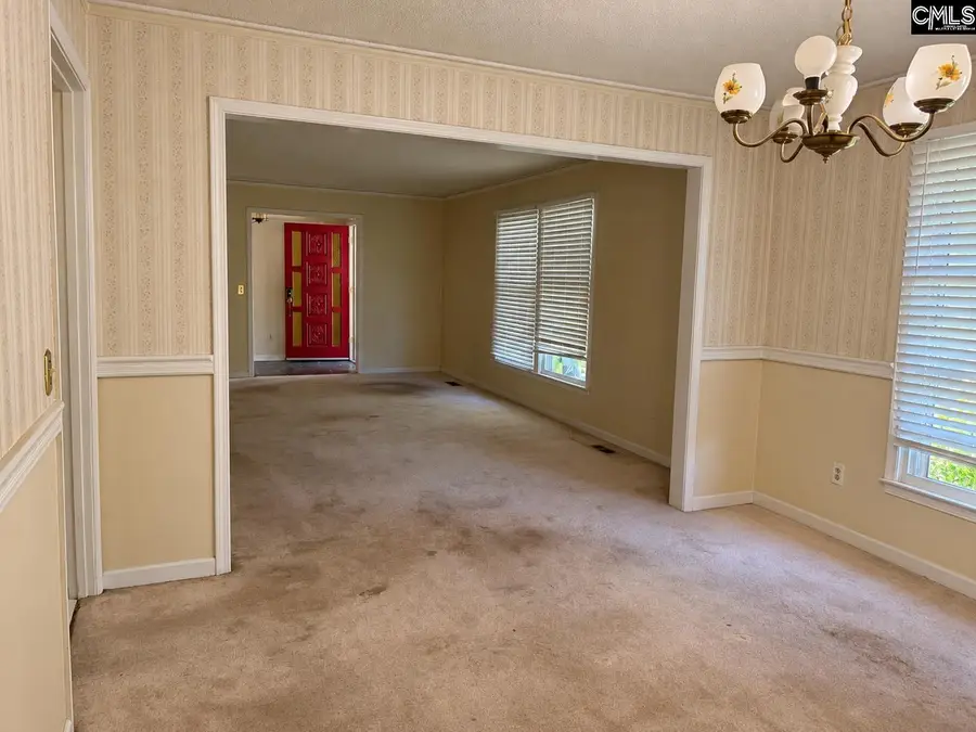 521 Cedarwood Dr, Sumter, SC 29154 - #3