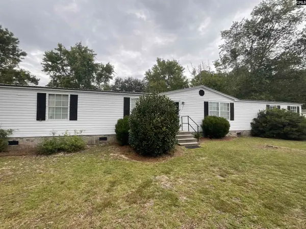 884 Whaler Place, Murrells Inlet, SC 29576