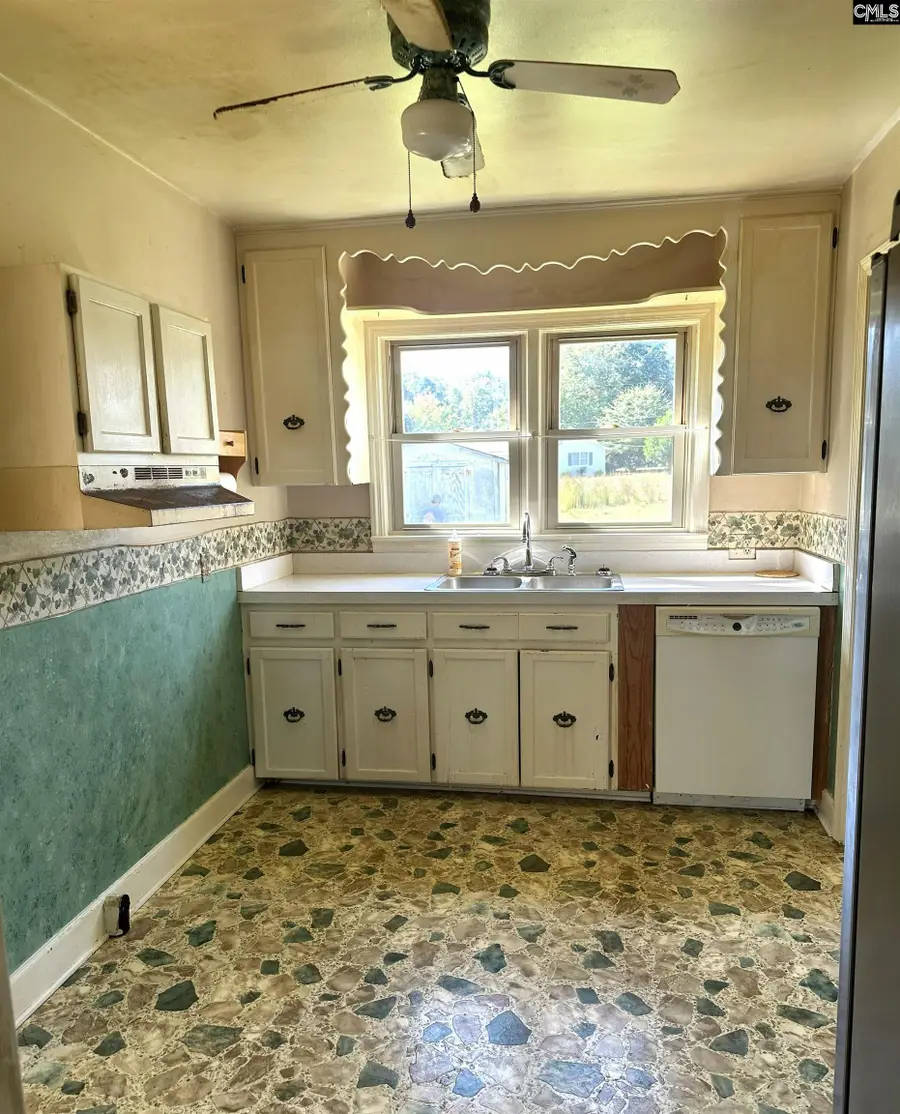 25 Birch Road, Lugoff, SC 29078 - #2