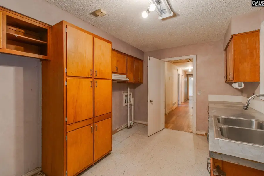 1304 Alpine Drive, West Columbia, SC 29169 - #3