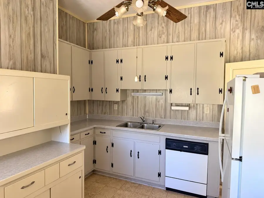 1851 Old Georgetown Road, Cassatt, SC 29032 - #2