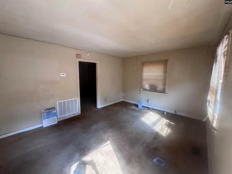 315 Pineneedle Road, Columbia, SC 29203 - #3