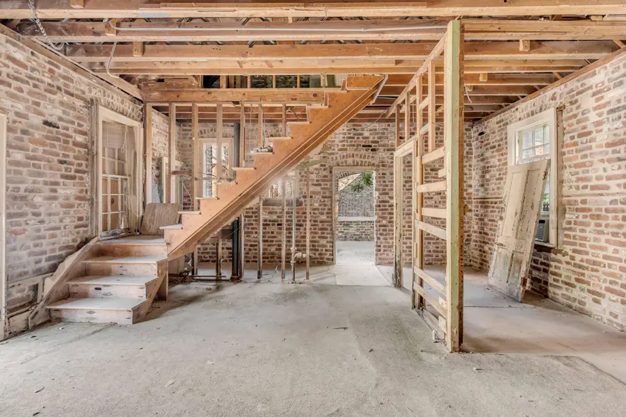 80 Ashley Avenue, Charleston, SC 29401 - Image #3