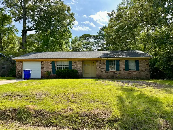 2106 Mission Avenue, Charleston, SC 29414