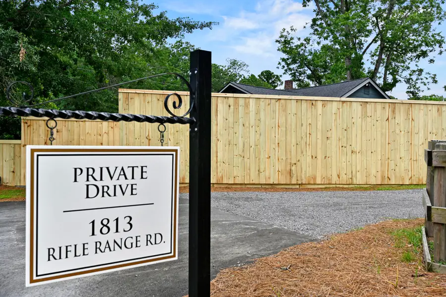 1813 Rifle Range Road, Mount Pleasant, SC 29464 - Image #2