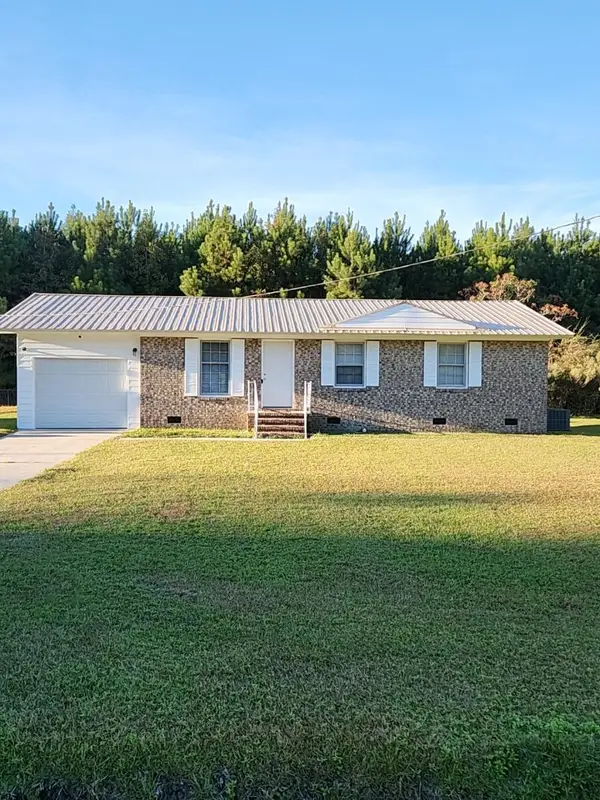 60 Sampson Road, Hemingway, SC 29554