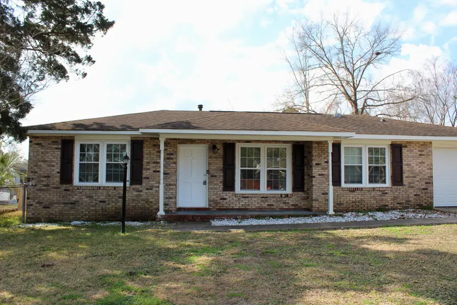 7645 Knollwood Drive, North Charleston, SC 29418 - Image #2