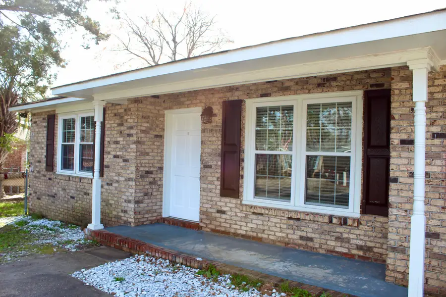 7645 Knollwood Drive, North Charleston, SC 29418 - Image #3