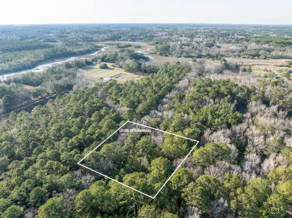 26 Swamprose Lane, Seabrook, SC 29940