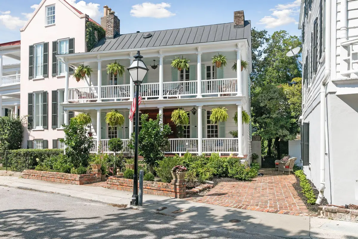 10 Water Street, Charleston, SC 29401 - Image #1