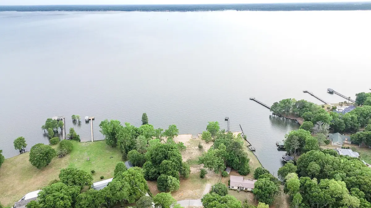 3226 Francis Marion Boulevard, Summerton, SC 29148 - #1