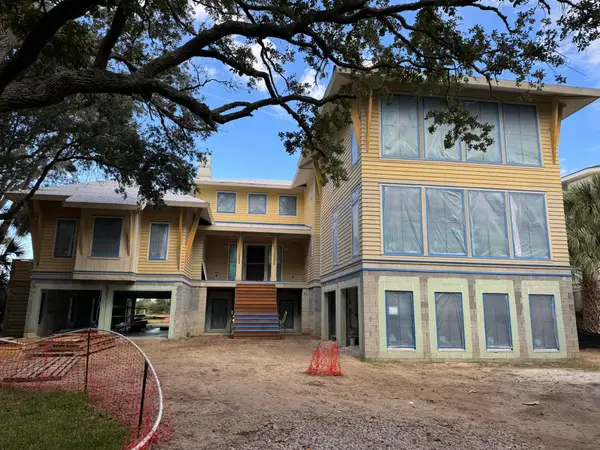 11 Tabby Lane, Isle of Palms, SC 29451