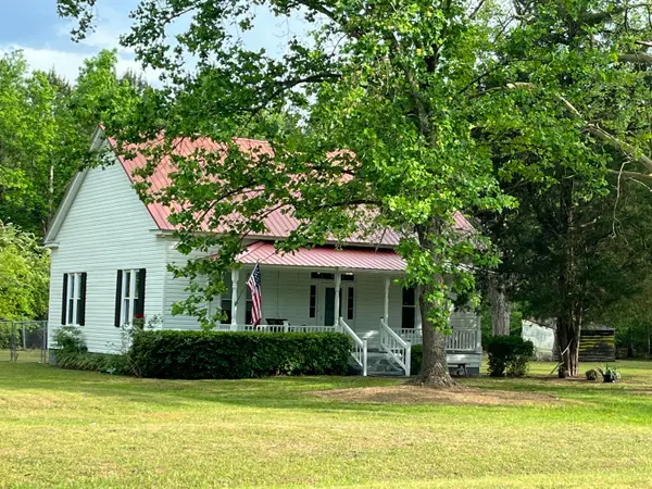 5924 Wagener Road, Wagener, SC 29164