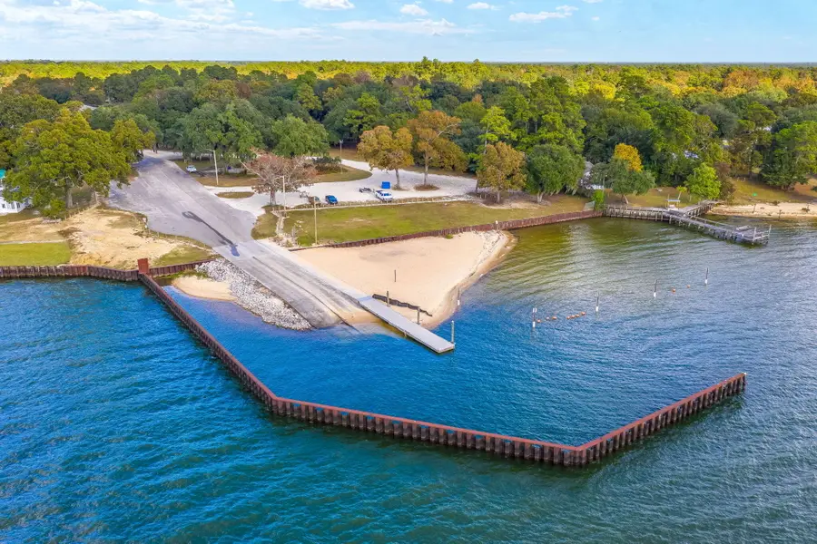 215 Hines Drive, Bonneau, SC 29431 - Image #3