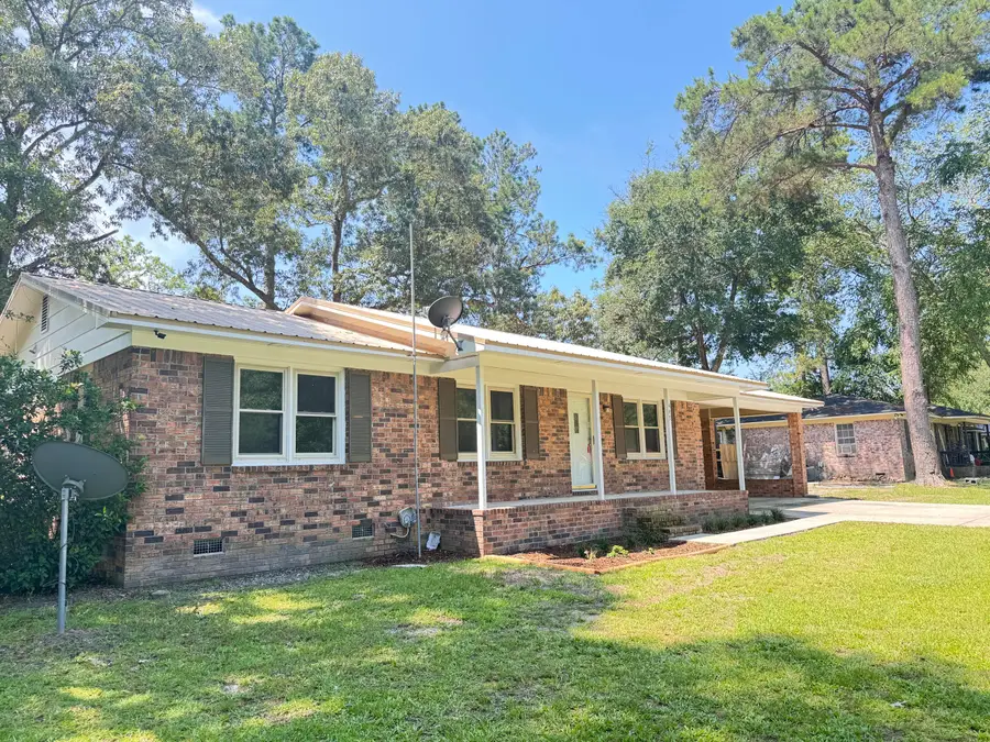 449 Estates Drive, Walterboro, SC 29488 - Image #2